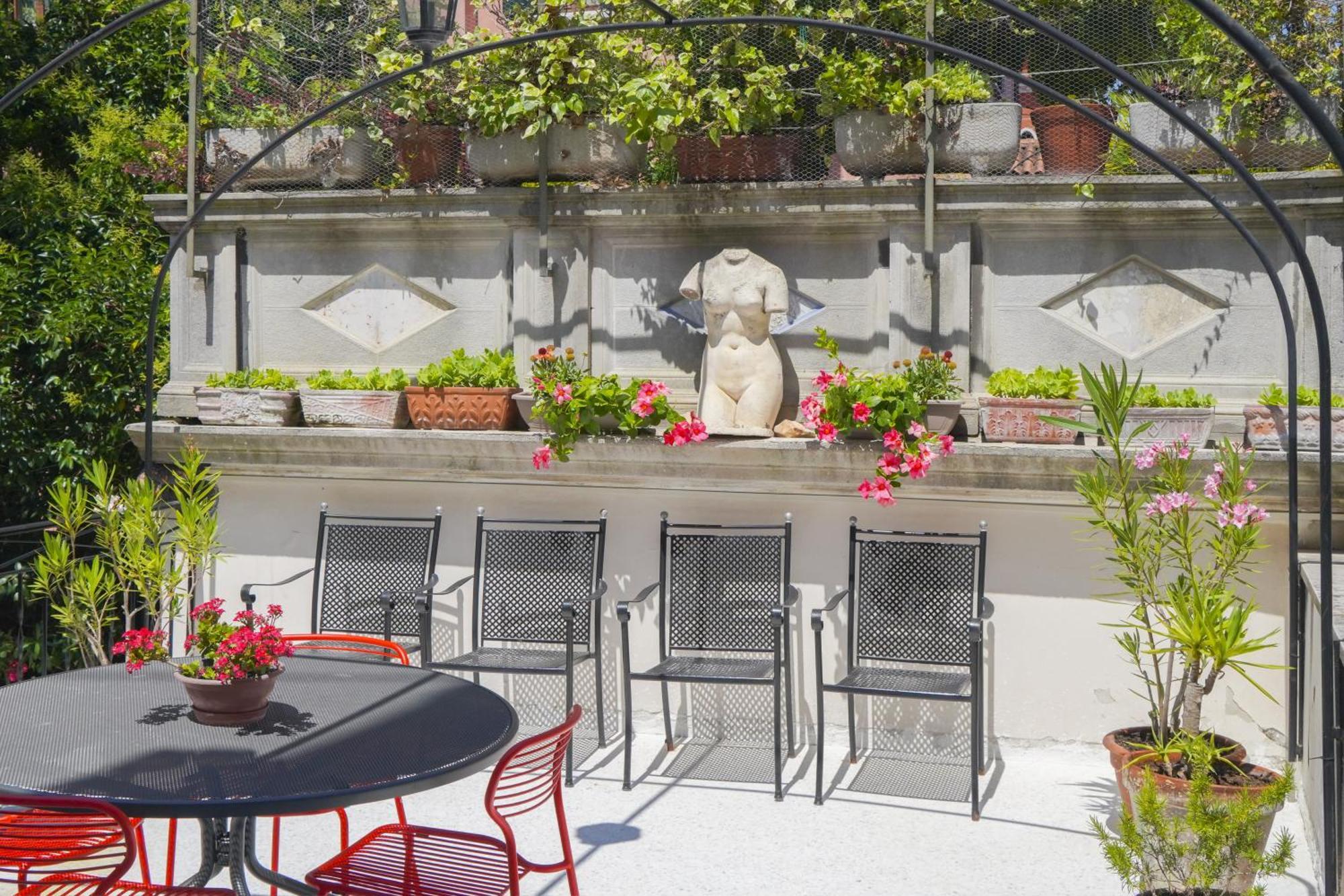 Family Apartment With Terrace Венеция Екстериор снимка